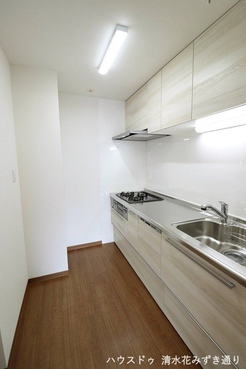 apartment 静岡県静岡市清水区楠新田
地図を見る