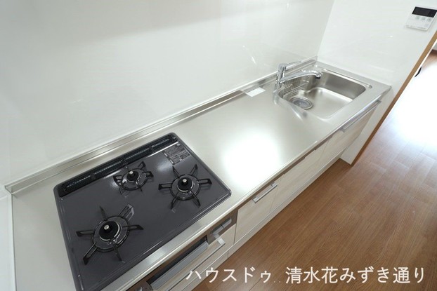 apartment 静岡県静岡市清水区楠新田
地図を見る