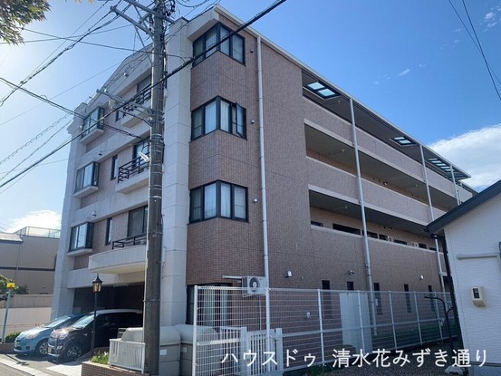 apartment 静岡県静岡市葵区北安東２丁目
地図を見る