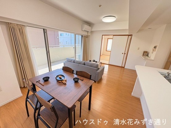 apartment 静岡県静岡市清水区幸町
地図を見る