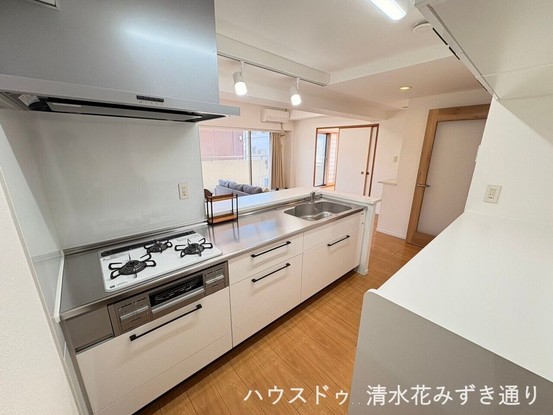 apartment 静岡県静岡市清水区幸町
地図を見る