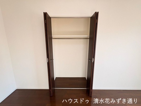 apartment 静岡県静岡市清水区幸町
地図を見る