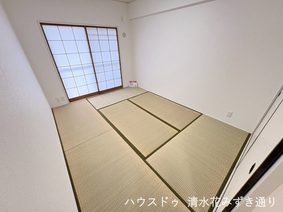 apartment 静岡県静岡市葵区大岩４丁目
地図を見る