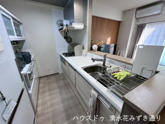 apartment 静岡県静岡市清水区草薙２丁目
地図を見る