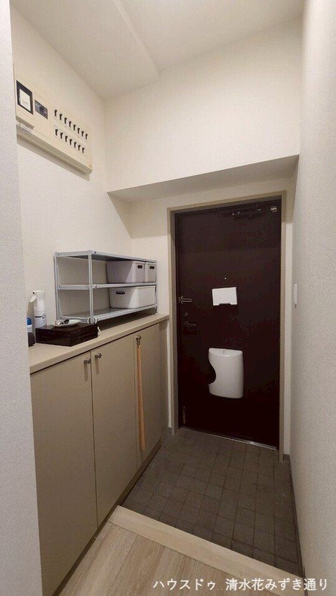 apartment 静岡県静岡市清水区草薙２丁目
地図を見る