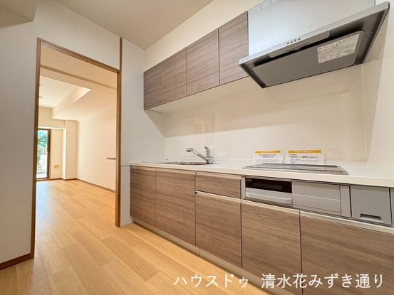 apartment 静岡県静岡市葵区沓谷１丁目
地図を見る