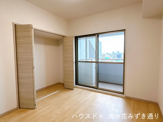 apartment 静岡県静岡市駿河区西中原２丁目
地図を見る