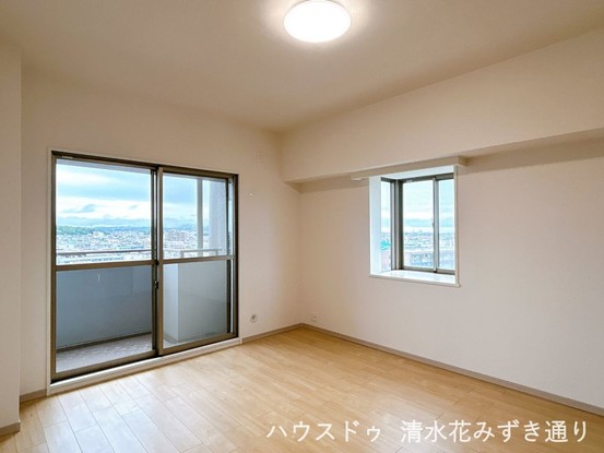 apartment 静岡県静岡市駿河区西中原２丁目
地図を見る