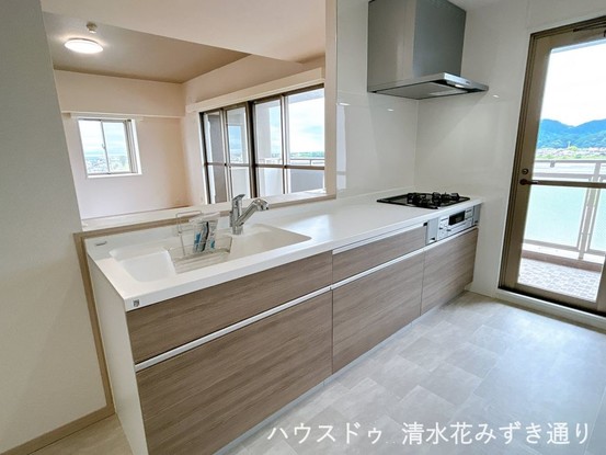 apartment 静岡県静岡市駿河区西中原２丁目
地図を見る