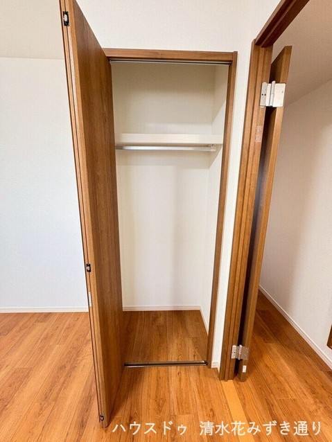 apartment 静岡県静岡市駿河区小黒１丁目
地図を見る