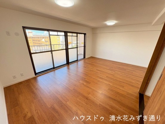 apartment 静岡県静岡市駿河区小黒１丁目
地図を見る