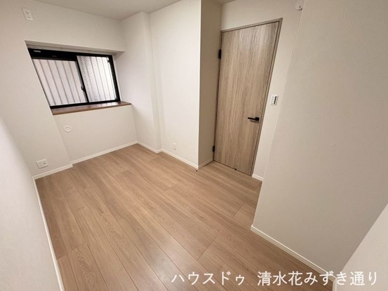 apartment 静岡県静岡市駿河区曲金５丁目
地図を見る