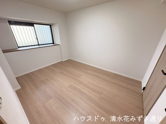 apartment 静岡県静岡市駿河区曲金５丁目
地図を見る