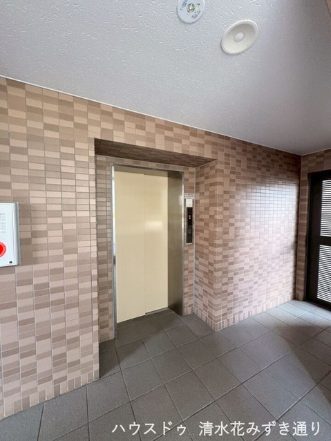 apartment 静岡県静岡市駿河区曲金５丁目
地図を見る