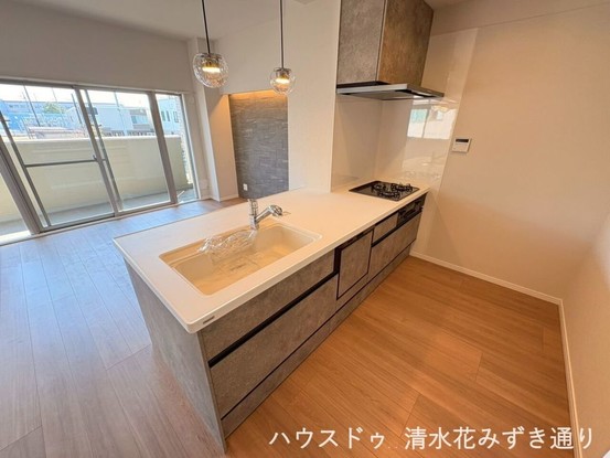 apartment 静岡県静岡市清水区江尻台町
地図を見る