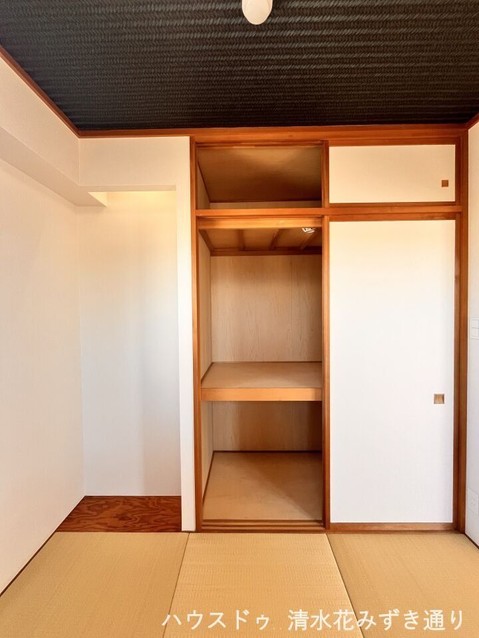 apartment 静岡県静岡市葵区上足洗４丁目
地図を見る