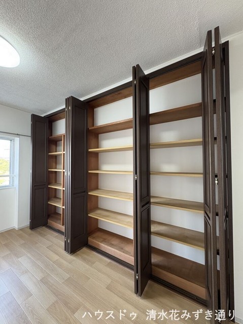 apartment 静岡県静岡市駿河区聖一色
地図を見る
