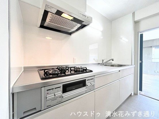 apartment 静岡県静岡市駿河区聖一色
地図を見る