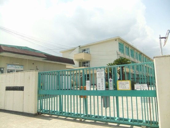detached 大阪府枚方市長尾谷町２丁目
地図を見る