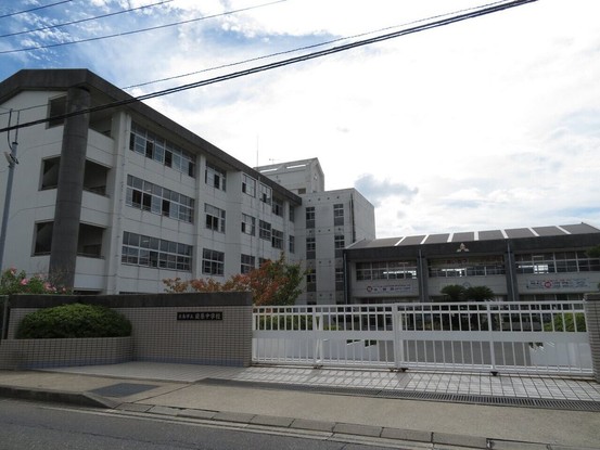 apartment 福岡県福岡市西区大字周船寺2001-4-8