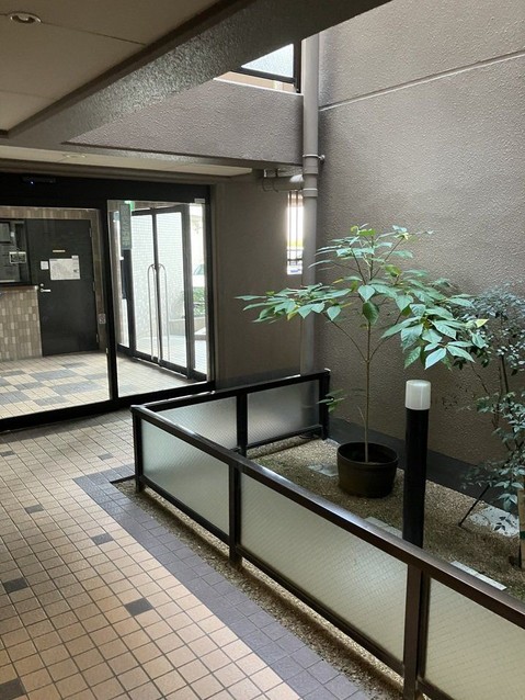 apartment 京都府京都市下京区烏丸通仏光寺下る大政所町680 インターワンプレイス烏丸Ⅱ　８階