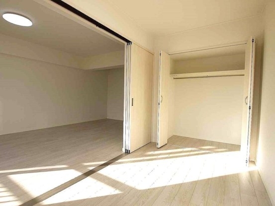 apartment 京都府京都市下京区烏丸通仏光寺下る大政所町680 インターワンプレイス烏丸Ⅱ　８階