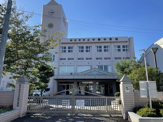 apartment 三重県四日市市堀木１丁目
地図を見る