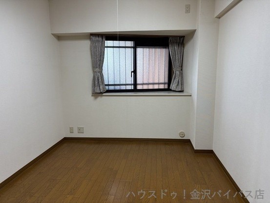 apartment 石川県野々市市御経塚２丁目30番地