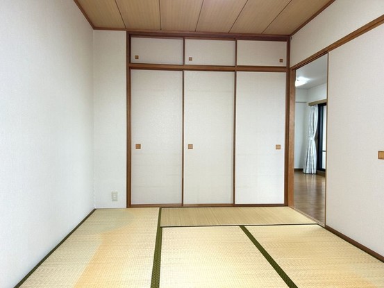 apartment 石川県野々市市御経塚２丁目30番地