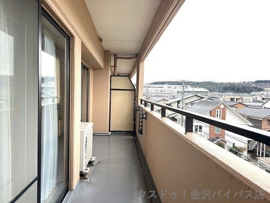 apartment 石川県野々市市御経塚２丁目30番地