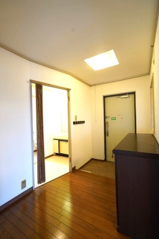 apartment 千葉県白井市南山１丁目
地図を見る