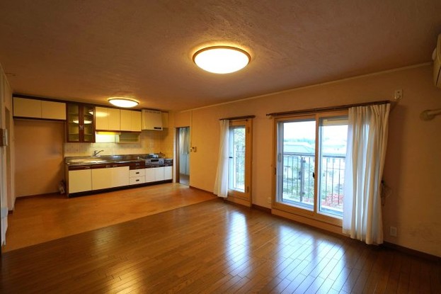 apartment 千葉県白井市南山１丁目
地図を見る