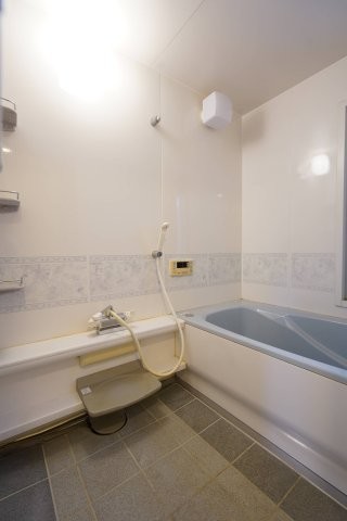 apartment 千葉県白井市南山１丁目
地図を見る