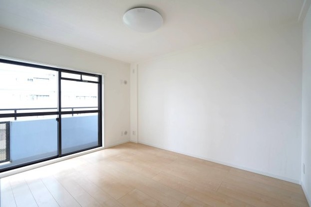 apartment 千葉県白井市南山１丁目
地図を見る
