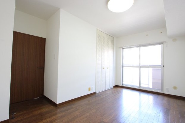 apartment 千葉県白井市桜台２丁目
地図を見る