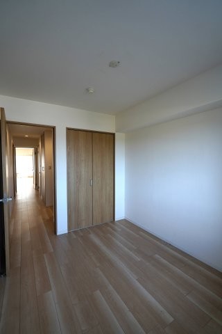 apartment 千葉県白井市南山１丁目
地図を見る