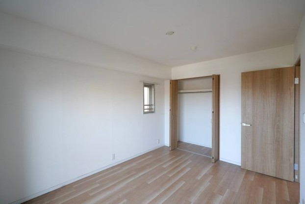 apartment 千葉県白井市南山１丁目
地図を見る