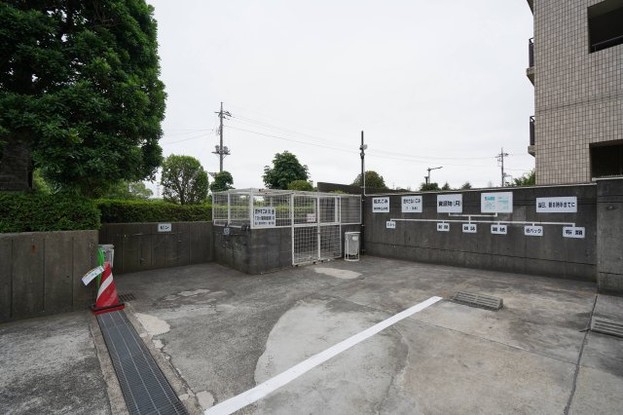 apartment 千葉県白井市南山１丁目
地図を見る