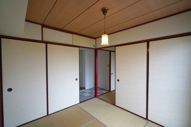 apartment 千葉県印西市内野２丁目
地図を見る