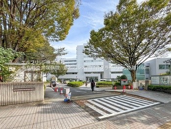 apartment 東京都豊島区雑司が谷１丁目
地図を見る