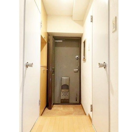 apartment 大阪府八尾市南植松町５丁目182番地 日本TPビル