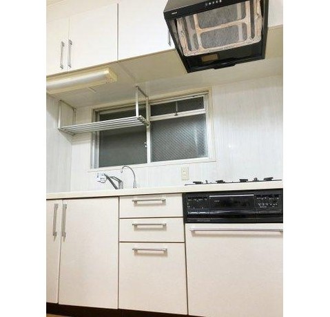 apartment 大阪府八尾市南植松町５丁目182番地 日本TPビル