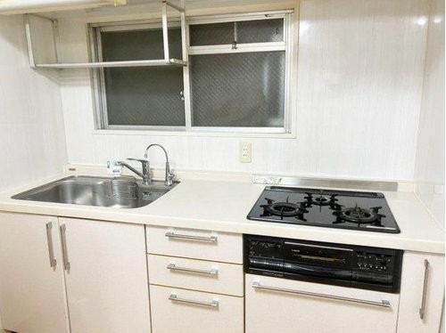 apartment 大阪府八尾市南植松町５丁目182番地 日本TPビル
