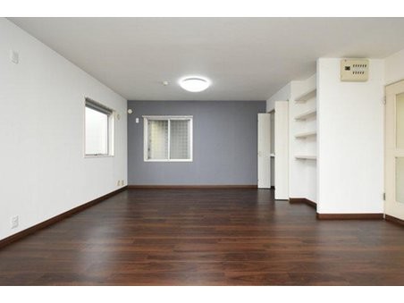 apartment 大阪府八尾市南植松町５丁目182番地 日本TPビル