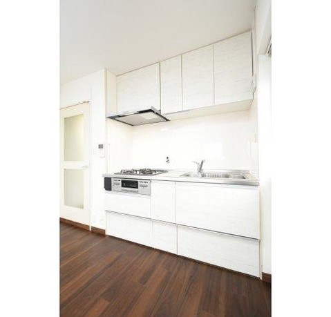 apartment 大阪府八尾市南植松町５丁目182番地 日本TPビル