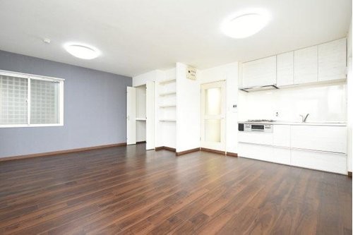 apartment 大阪府八尾市南植松町５丁目182番地 日本TPビル