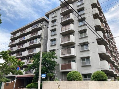 apartment 大阪府八尾市南植松町５丁目182番地 日本TPビル