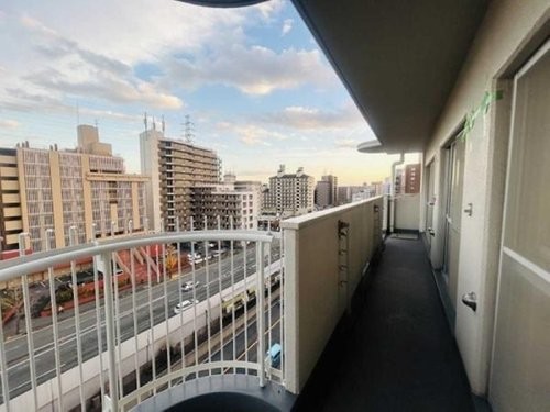 apartment 大阪府八尾市南植松町５丁目182番地 日本TPビル