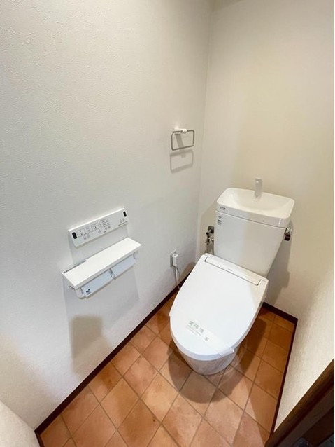 apartment 大阪府八尾市南植松町５丁目182番地 日本TPビル