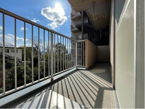 apartment 大阪府八尾市南植松町５丁目182番地 日本TPビル